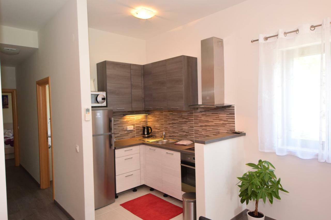 Apartmani Dora I Kati Orebić Exterior foto