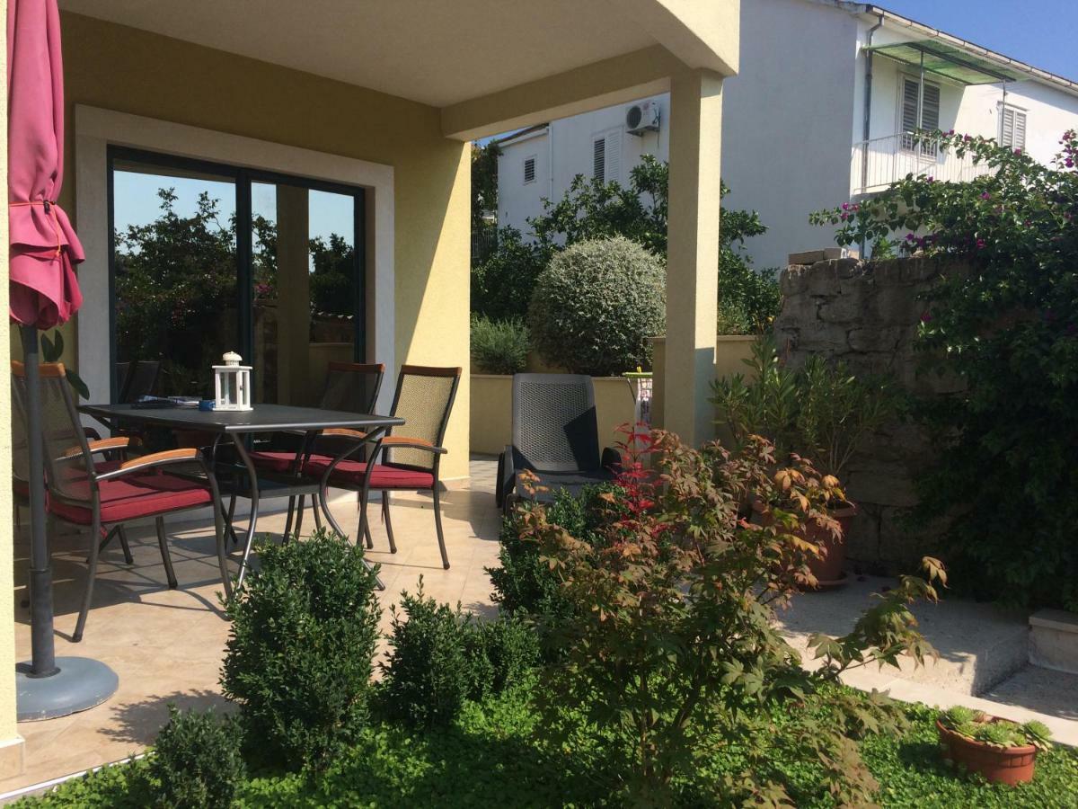 Apartmani Dora I Kati Orebić Exterior foto