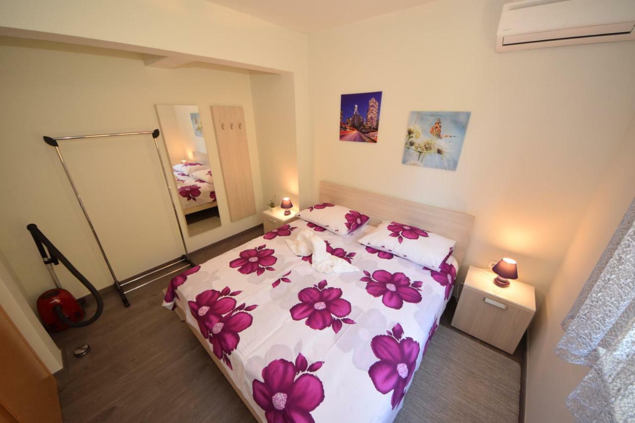 Apartmani Dora I Kati Orebić Exterior foto